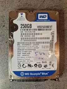 Disque Dur 250GB Western Digital SATA 2,5 WD2500BEVT Interne Portable PC. Western Digital