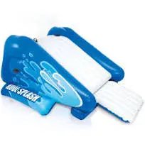 Toboggan gonflable Intex pour piscine